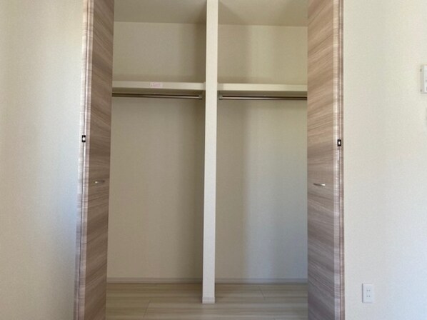 シティハイムEの物件内観写真